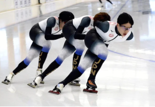 空気抵抗を減らすスーツ